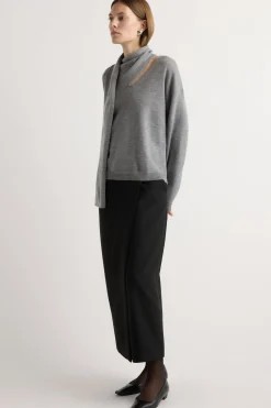 Brilliant Wise Corporation Limited Amanda Scarf-Neck Wool Sweater< Sweaters