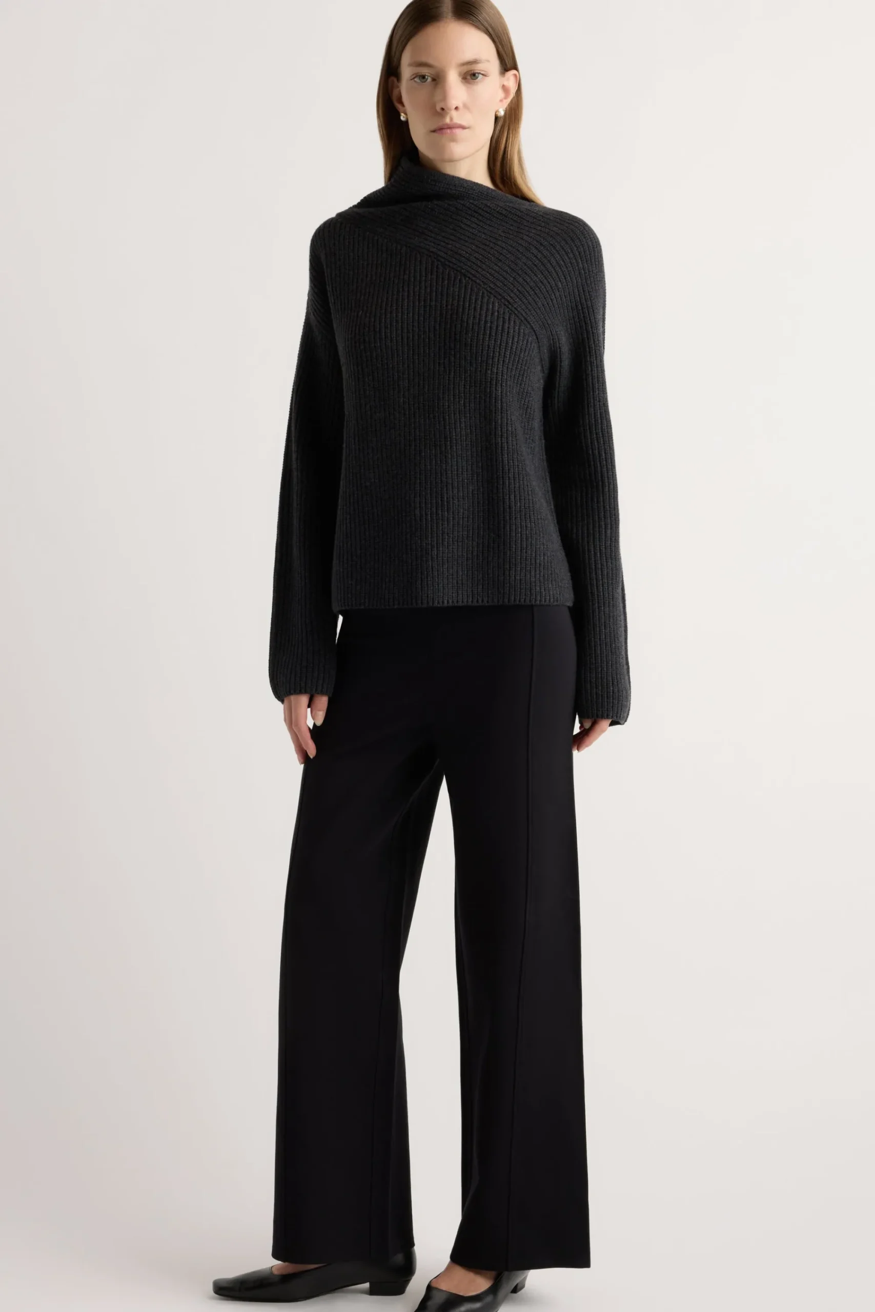 Lever Style LLC Anh Wide-Leg Ponte Stretch Pant< Pants