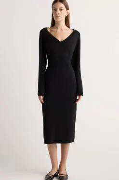 Brilliant Wise Corporation Limited Bora Off-Shoulder V-Neck Sweater Dress< Dresses