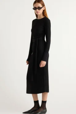 Brilliant Wise Corporation Limited Carmen Tie-Front Ribbed Dress< Dresses