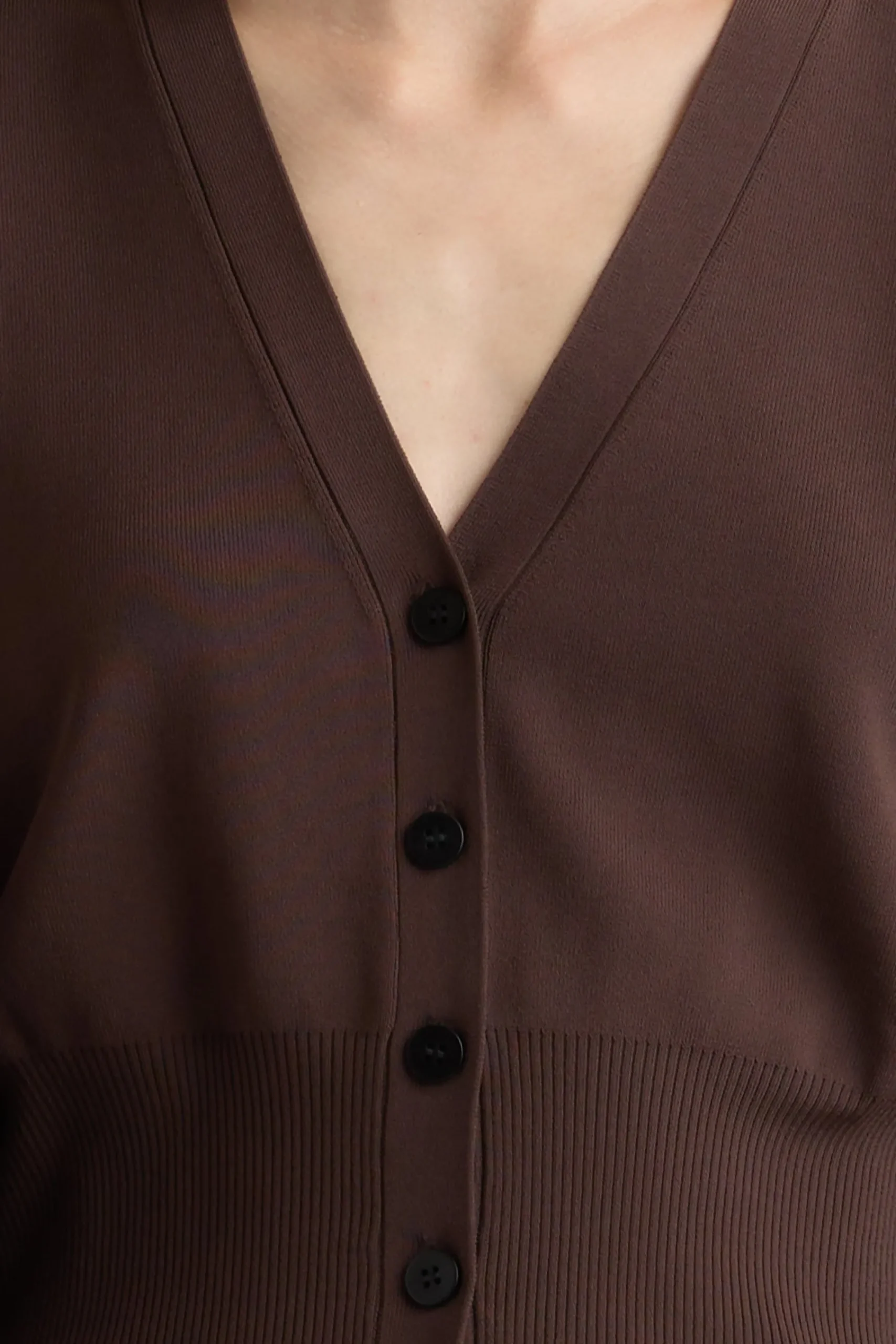 Brilliant Wise Corporation Limited Carson Button-Front Cardigan< Sweaters