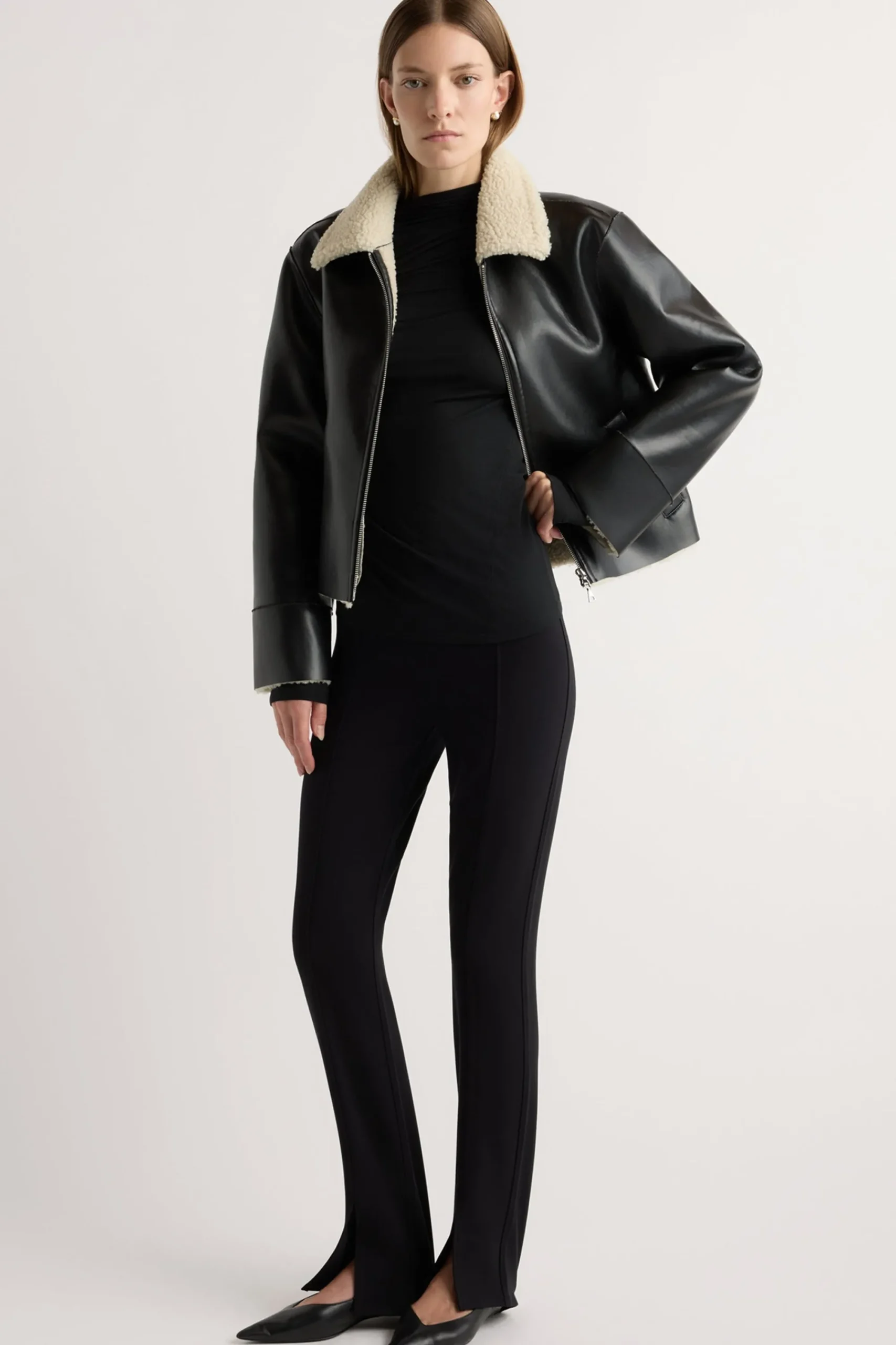 Lever Style LLC Cass Front-Split Ponte Stretch Pant< Pants