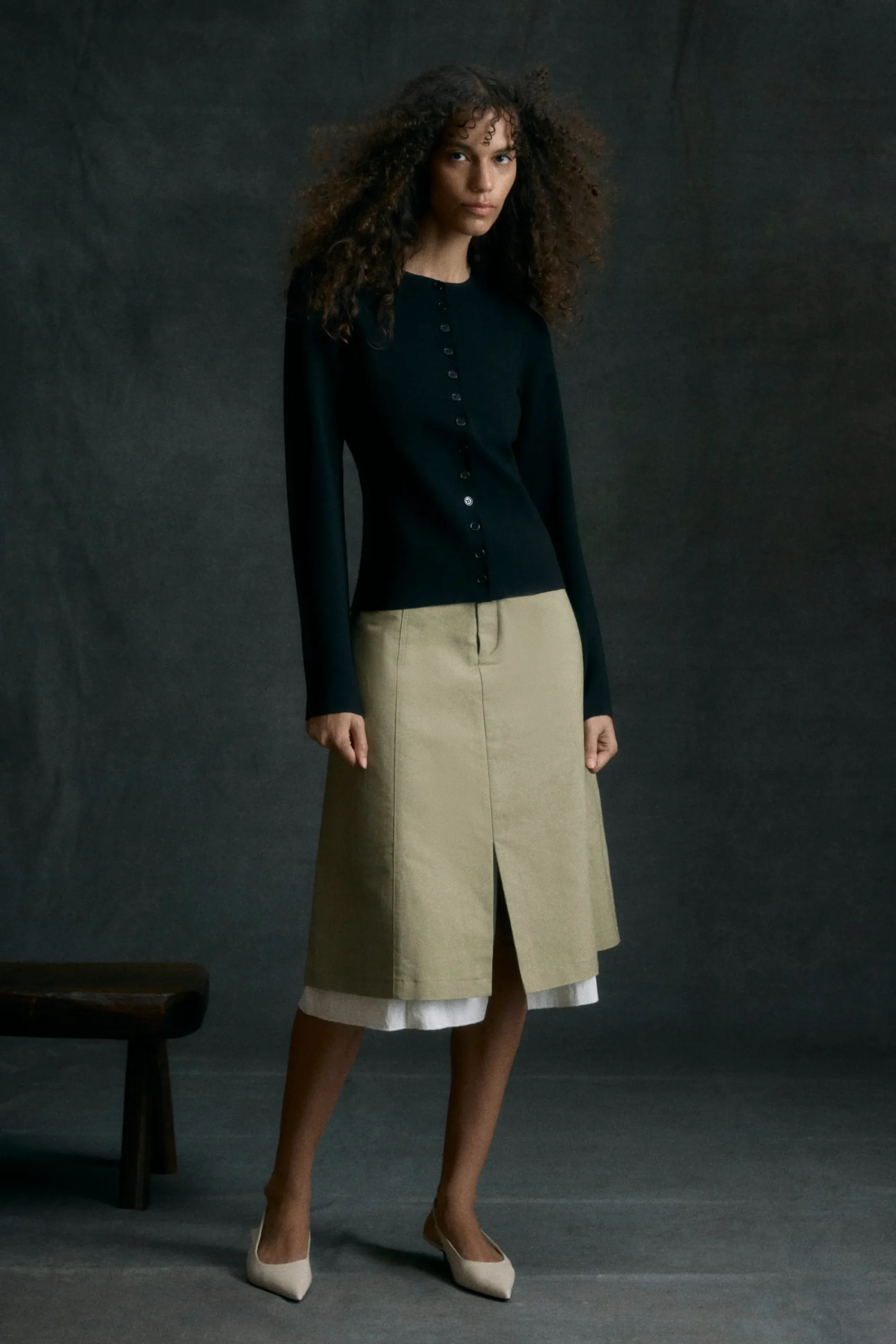 Brilliant Wise Corporation Limited Charla Button Crew-Neck Sweater< Sweaters