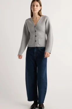 Brilliant Wise Corporation Limited Elinor Organic Cotton-Wool V-Neck Cardigan< Sweaters