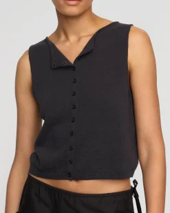 Brilliant Wise Corporation Limited Elith Cotton-Linen Button Knit Vest< Sweaters|Tops