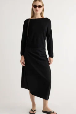 Brilliant Wise Corporation Limited Hachi Tencel-Wool Off-Shoulder Sweater< Sweaters