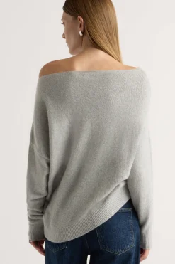 Expert Group Limited Iris Off-Shoulder Sweater< Sweaters