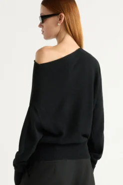 Expert Group Limited Lan Cashmere Off-Shoulder Sweater< Sweaters