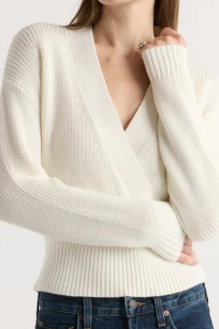 Brilliant Wise Corporation Limited Maren Cropped V-Neck Sweater< Sweaters