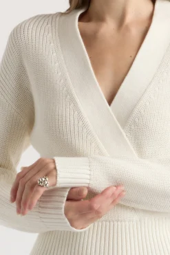Brilliant Wise Corporation Limited Maren Cropped V-Neck Sweater< Sweaters