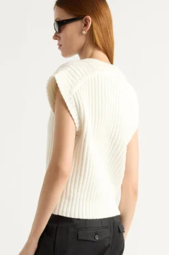 Brilliant Wise Corporation Limited Nicola Organic Cotton Sweater Vest< Sweaters|Tops