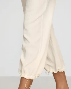 Hua Jia Rio Drawstring Stretch-Waist Pant< Pants