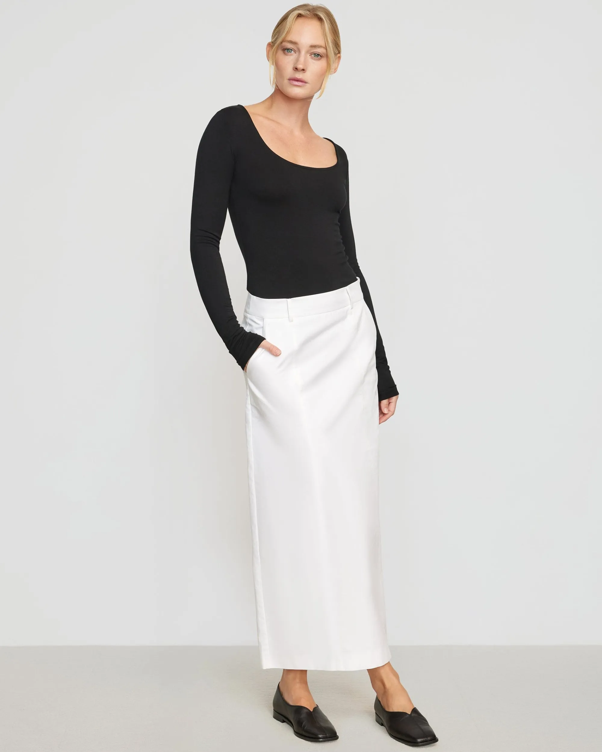 UBASE INTERNATIONAL, INC. Skyler Square-Neck Long-Sleeve Tee< Tees|Tops