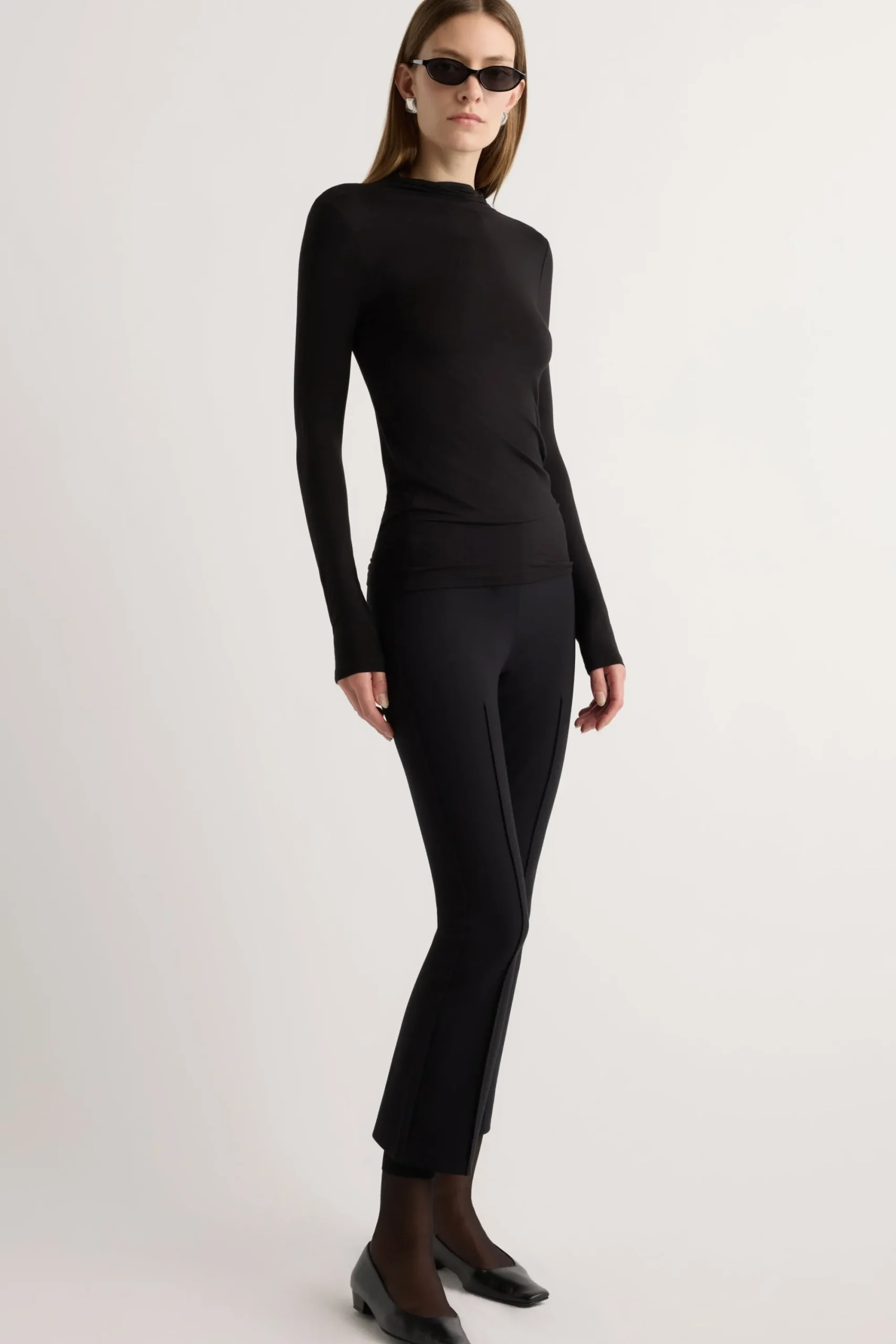 Lever Style LLC Tez Kick-Flare Ponte Stretch Pant< Pants