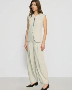Hua Jia Zhou Tie-Back Button Vest< Tops