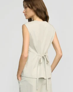 Hua Jia Zhou Tie-Back Button Vest< Tops